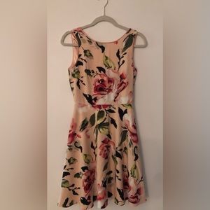 White House Black Market dress size 00